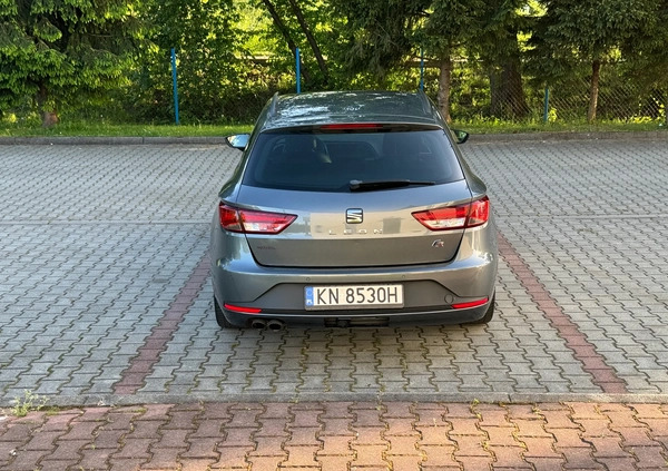 Seat Leon cena 47500 przebieg: 199000, rok produkcji 2015 z Szadek małe 562